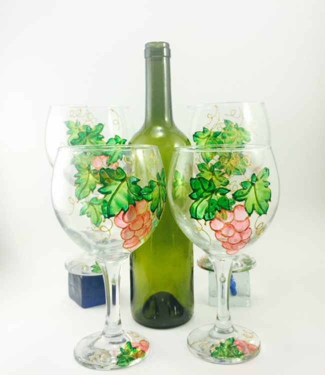 Set of 4 Turkish Wine Glasses  With Hand Painted Grapes - Image 3