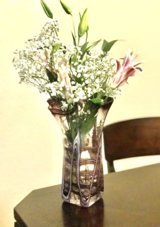 Crackle Purple and Clear Hand Blown Glass Vase Item No. RV013